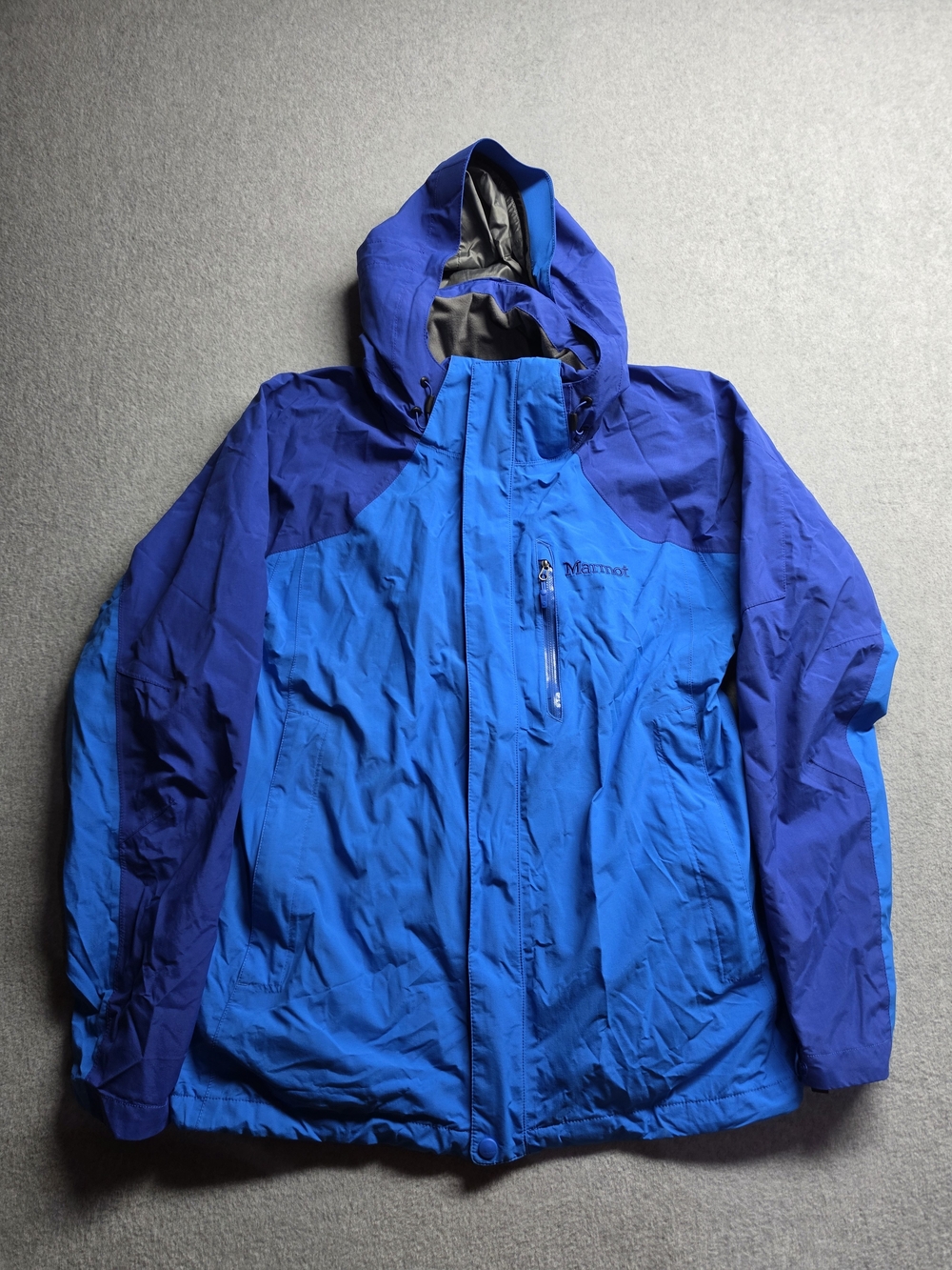 Marmot Men's Medium Membrain Blue / Blue A40650 Jacket Water Resistant Two-Tone
